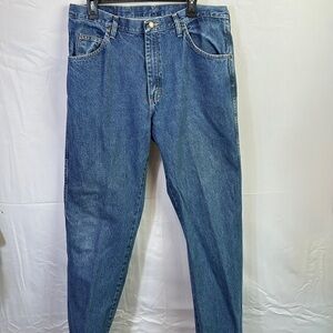 Wrangler Regular Fit Blue Jeans Size 36x34 Great Condition